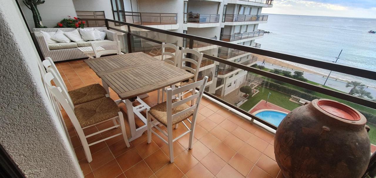 Apartamento En Primera Linea De Mar - Sant Antoni De Calonge 卡隆赫 外观 照片